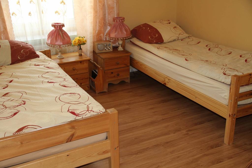 Willa Podzamcze Zabkowice Slaskie Room photo